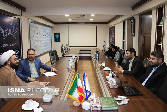 بازدید رئیس مرکز اسلامی گلستان از خبرگزاری ایسنا