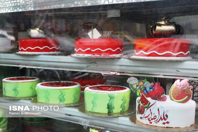 تصاویری از رونق بازار شب یلدا گرگان