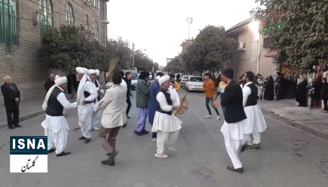 جشن سیستانیهای مقیم گرگان در روز میلاد امام علی(ع) جشن سیستانیهای مقیم گرگان در روز میلاد امام علی(ع)