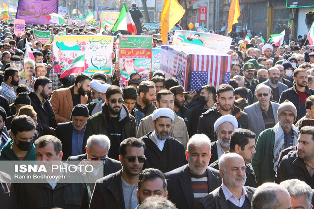 راهپیمایی ۲۲ بهمن گرگان از لنز دوربین ایسنا