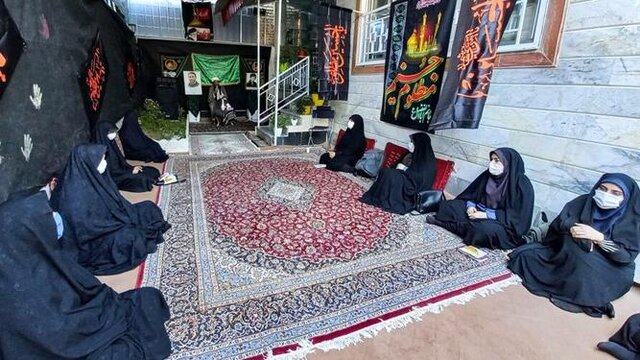 گلستان مهیای عزای حسینی/ زیر پرچمش یک خانوادهایم