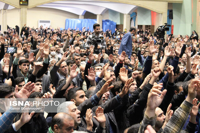 پیکر مطهر شهید مدافع حرم "مقداد مهقانی" در آغوش مردم گرگان