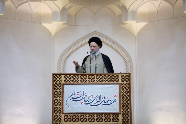 حضور میلیونی مردم در تشییع شهدای خدمت مسئولیتها را سنگینتر کرد حضور میلیونی مردم در تشییع شهدای خدمت مسئولیتها را سنگینتر کرد