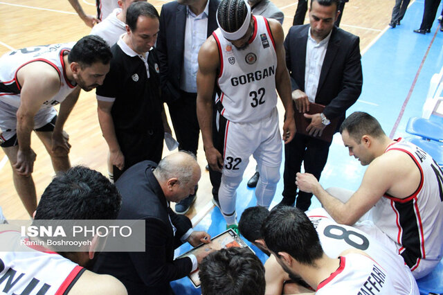 بازی پلیآف بسکتبال شهرداری گرگان و آویژه صنعت پارسا مشهد