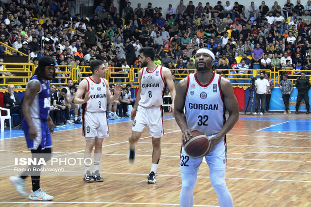 بازی پلیآف بسکتبال شهرداری گرگان و آویژه صنعت پارسا مشهد