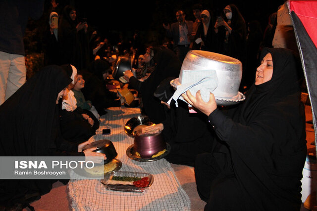 طبخ "مقلوبه" بانوان گرگان با طعم مقاومت فلسطین