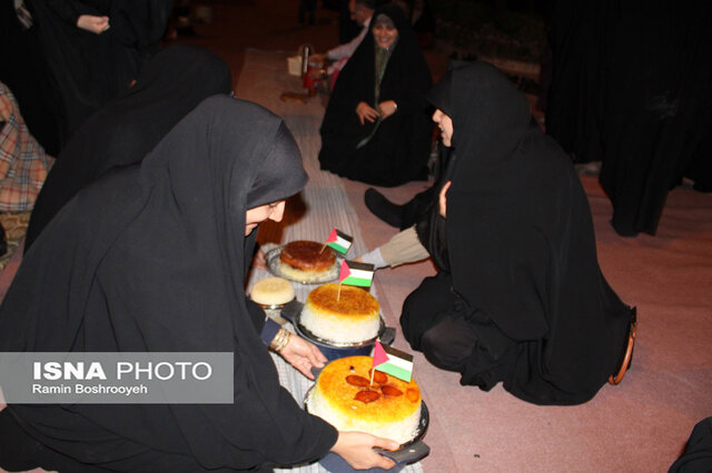 طبخ "مقلوبه" بانوان گرگان با طعم مقاومت فلسطین