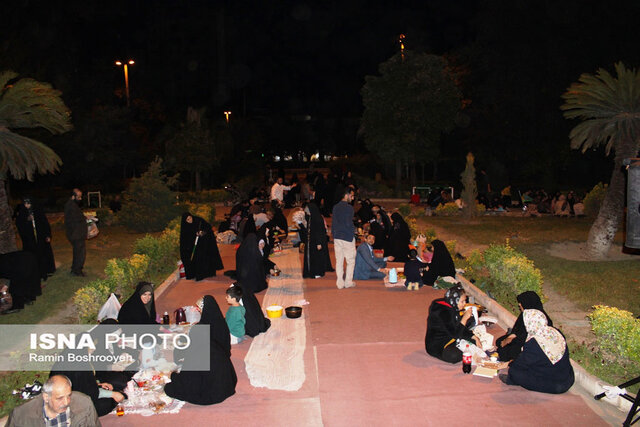 طبخ "مقلوبه" بانوان گرگان با طعم مقاومت فلسطین