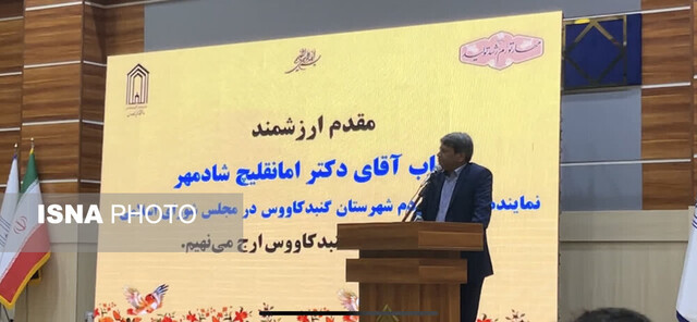 مختومقلی فراغی هویت قومی را به هویت ملی تبدیل کرد مختومقلی فراغی هویت قومی را به هویت ملی تبدیل کرد