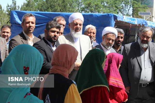 همایش دویست‌ونودمین سالگرد بزرگداشت "مختومقلی فراغی" در گنبدکاووس