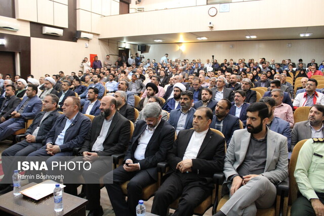 توطئه دشمن با مدلی جدید رخنمایی میکند/ لزوم پرهیز از جناحبندی در ادارات