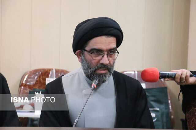 مساجد و محلات را با حضور پررنگ مبلغین تقویت کنید مساجد و محلات را با حضور پررنگ مبلغین تقویت کنید