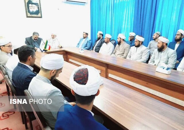 جشن فارغالتحصیلی دانشجویان دانشگاه بینالمللی مذاهب اسلامی گنبدکاووس