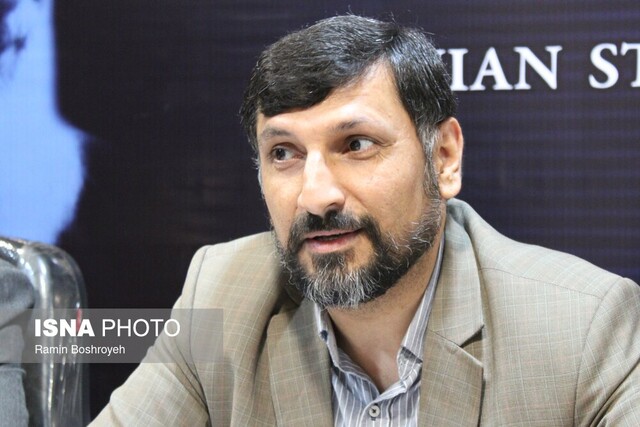 بررسی موانع ازدواج جوانان در میزگرد ایسنا/ لزوم تشکیل وزارت خانواده تا صفهای طولانی وام ازدواج