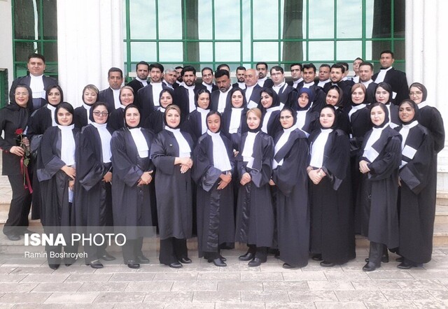 شرافت و احقاق حق دو رکن مشترک وکلا و قضات