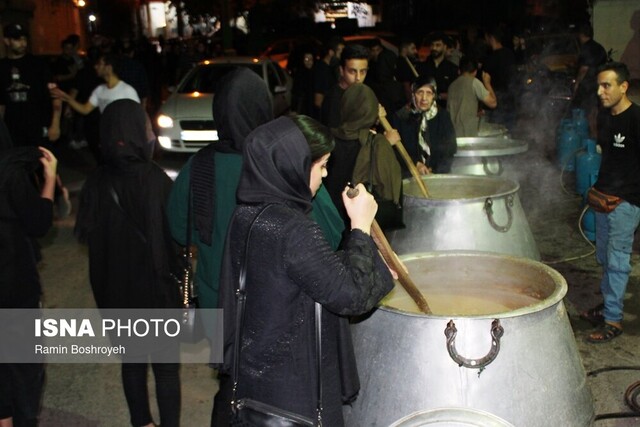 کوچه پس کوچههای دارالمؤمنین گرگان در شب عاشورا + عکس