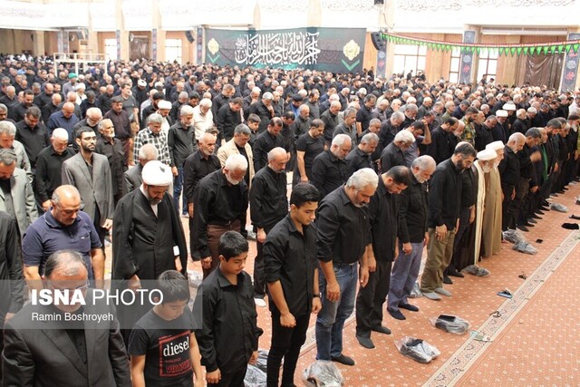 نماز جمعه گرگان در ظهر عاشورا به روایت تصویر