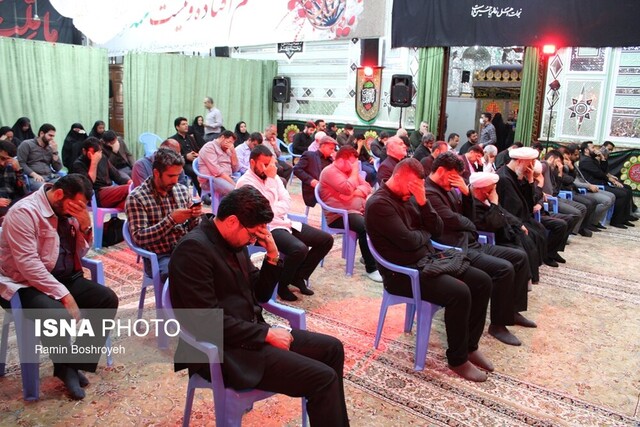 نجات انسانها از جهل با نشر پیام قیام امام حسین(ع)