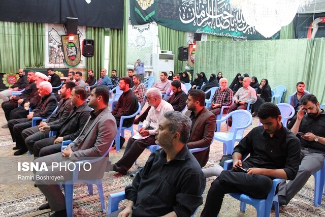 نجات انسانها از جهل با نشر پیام قیام امام حسین(ع)