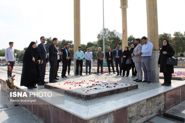 جهادگران جهاد دانشگاهی آبادگر و توسعه نگر هستند