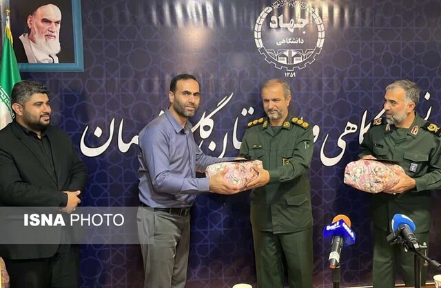 بازدید جانشین سپاه نینوا از دفتر ایسنا گلستان