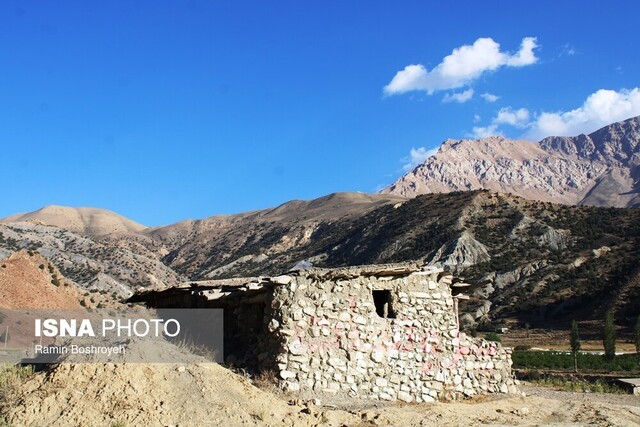 «قله گاوکشان» بام گلستان