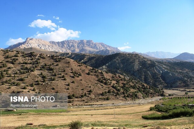 «قله گاوکشان» بام گلستان