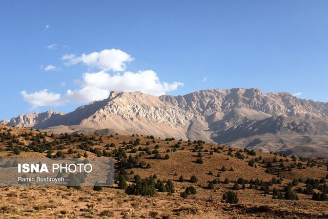 «قله گاوکشان» بام گلستان