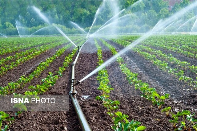 استقبال کشاورزان گلستانی از اجرای سیستم نوین آبیاری/ اعتبارات کافی نیست