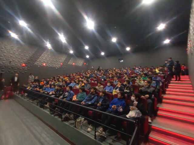 آشتی مخاطبان با پرده نقرهای/ کدام فیلمها پای گلستانیها را به سینما باز کرد؟