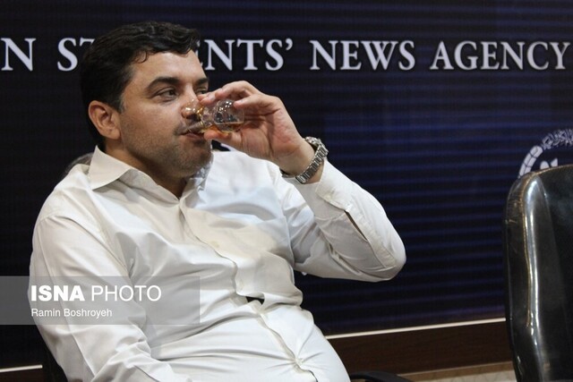 محفل گفتوگوی چای قندپهلو در جهاد دانشگاهی گلستان