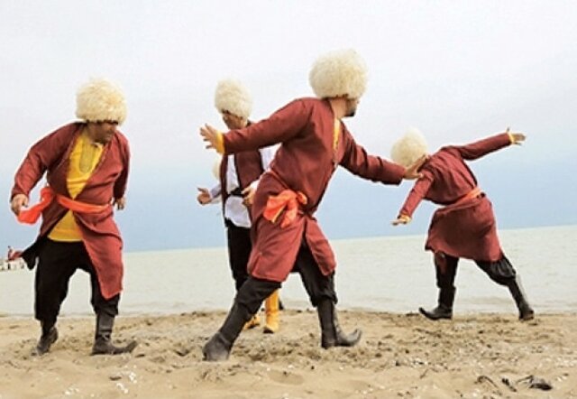 «ذکر خنجر» آئینی به بلندای تاریخ ترکمن