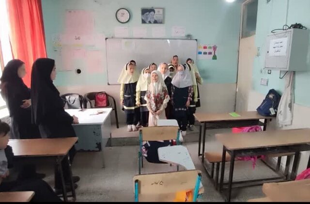 اجرای پویش ملی «لبخند ایران» توسط دانشجویان گنبدکاووس