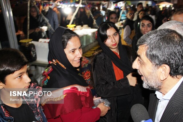 بازدید وزیر میراث فرهنگی از نمایشگاه فرهنگ و اقوام ایران زمین گرگان
