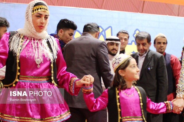 بازدید وزیر میراث فرهنگی از نمایشگاه فرهنگ و اقوام ایران زمین گرگان