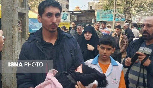 وداع مردم گالیکش با نخستین شهید مدافع حرم گلستان