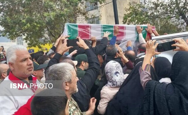 وداع مردم گالیکش با نخستین شهید مدافع حرم گلستان