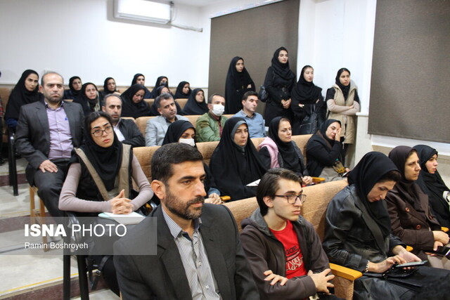 نشست پرسش و پاسخ معاون رئیس جمهور با دانشجویان دانشگاه گلستان