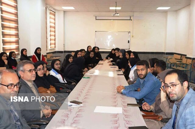 دانشجویان سفیران بیداری جامعه هستند/ استکبارستیزی مهمترین ویژگی دانشجوی تراز انقلاب