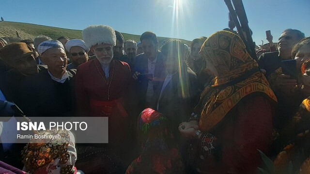 آغاز عملیات آسفالت ۲۵ کیلومتر راه روستاهایی مرزی گلستان