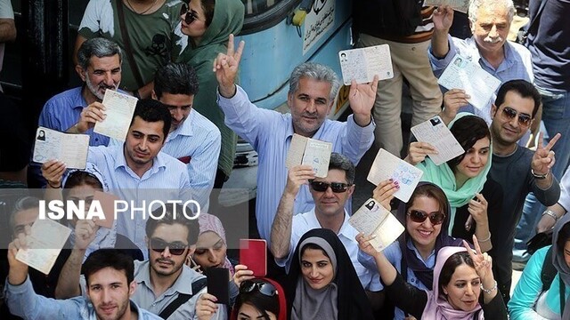 شرکت در انتخابات عامل مهم ساخت هویت جمعی در جوانان