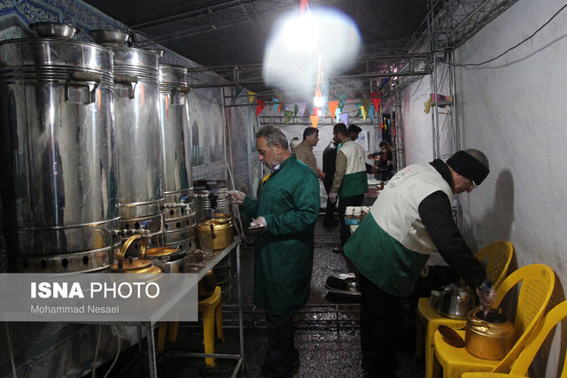 شادی گلستانیها در میلاد مهدی موعود (عج)/جشنهایی که رنگ و بوی انتخابات گرفت