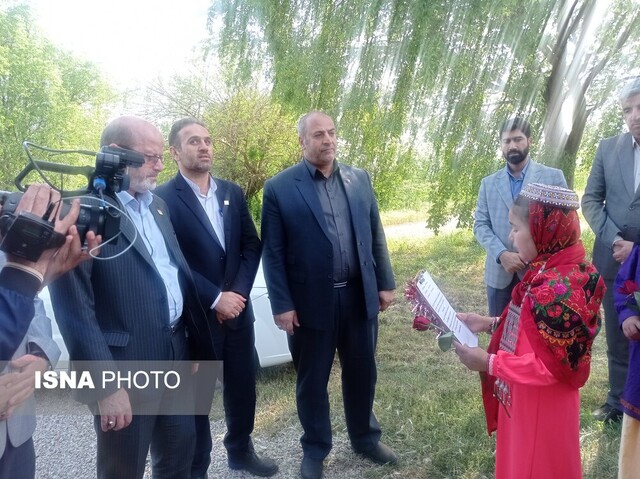 فاز اول دهکده گیاهان داروئی جهاد دانشگاهی گلستان افتتاح شد