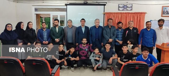 ناشنوایان با آموزش صحیح و شناخت صحنه در فعالیتهای جهادی مشارکت کنند ناشنوایان با آموزش صحیح و شناخت صحنه در فعالیتهای جهادی مشارکت کنند