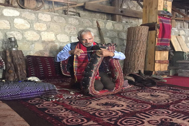 فارسیان، پلکانی به بلندای تاریخ