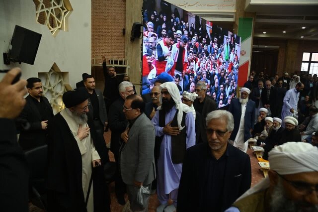 پرچمی که شهید رئیسی برافراشت را هرگز بر زمین نخواهیم گذاشت