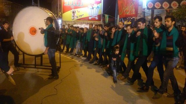 «جوش زنی» آئین عزاداری مردم غرب گلستان در روز عاشورا