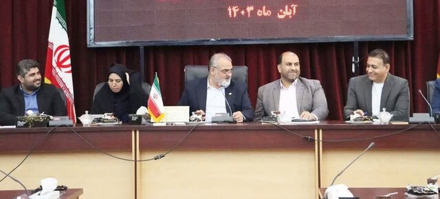نشست صمیمی نخبگان، فرهیختگان و تشکلهای منتخب جوانان گنبدکاووس