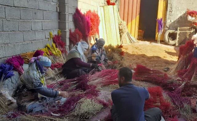 «زابلی محله»؛ روستایی که غبار بیکاری را جارو می‌کند