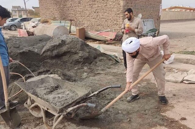 ۳۰ گروه جهادی طلاب در گلستان خدمت‌رسانی می‌کنند